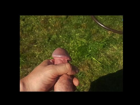 ❤️ Hotfies e ndyhet pidhi i saj rozë dhe përfundon me një shiringë në një kopsht veror ️ Video porno në sq.cassino-vulkan646.ru ❌️